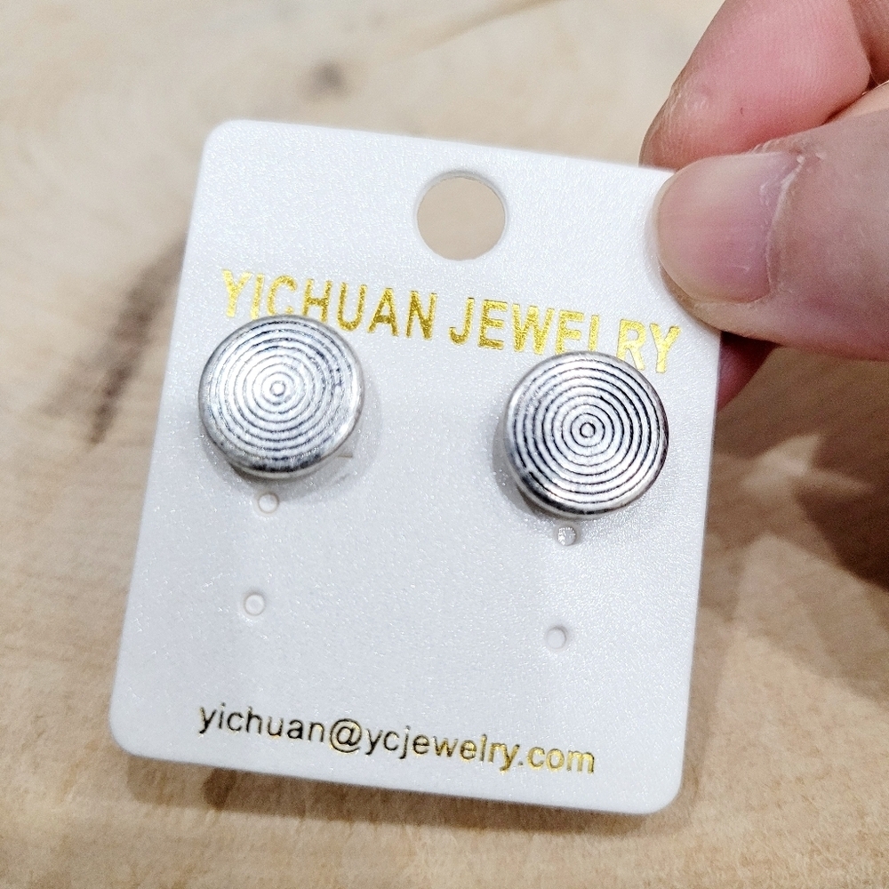 Brand New Boho Style Silver Tone Round Pattern Stud Earrings